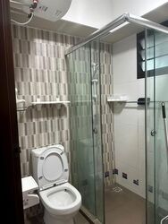 Tampines North Drive 1 (Tampines), Multi Generation #603216981